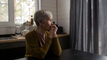 Early Signs Of Dementia – Symptoms, Causes Types and Treatment