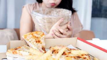 Bulimia Nervosa – Types, Causes, Symptoms, Diagnosis and Impact on Fertility