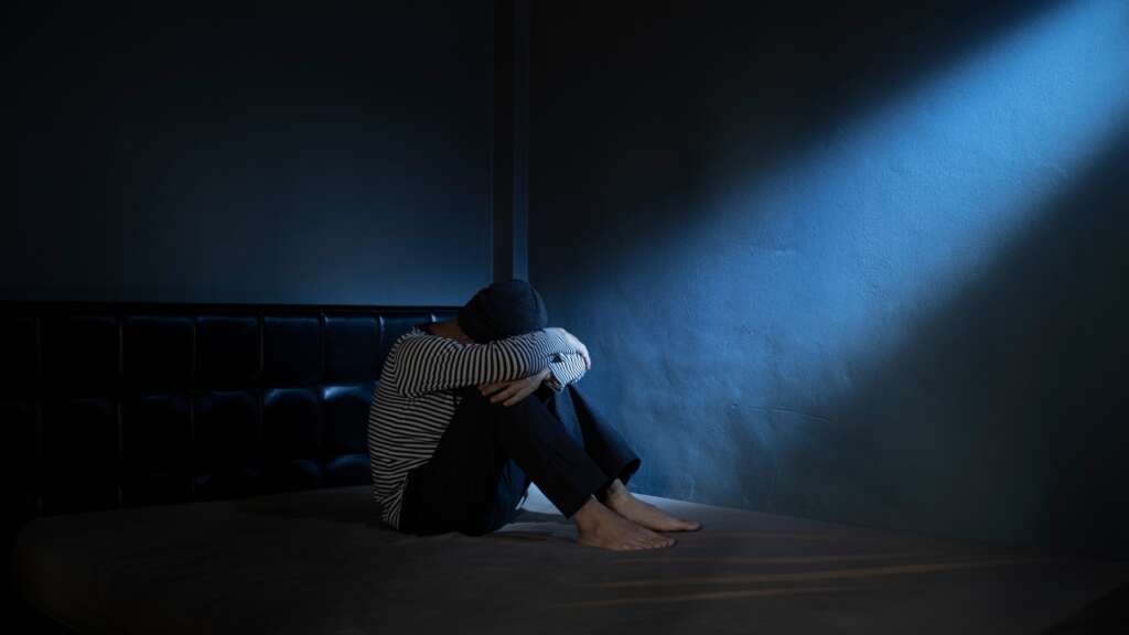Suicide – Symptoms and Risk Factors